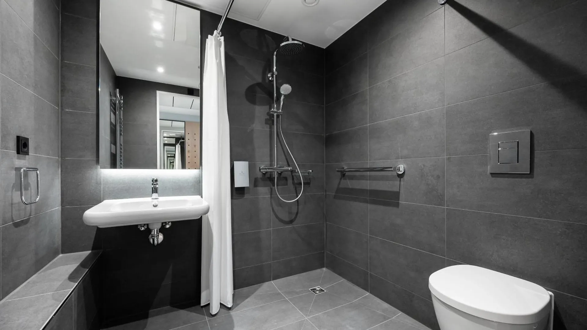 Staycity Aparthotels Frankfurt Airport Frankfurt am Main
